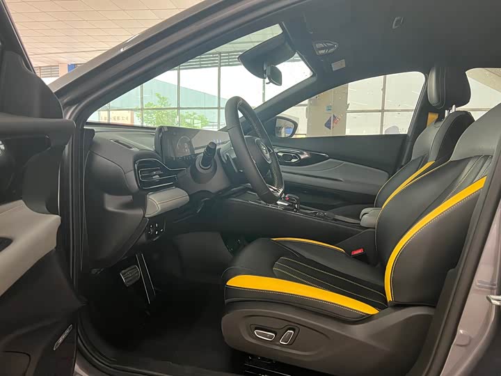 Фото 4 - GAC Trumpchi Empow R