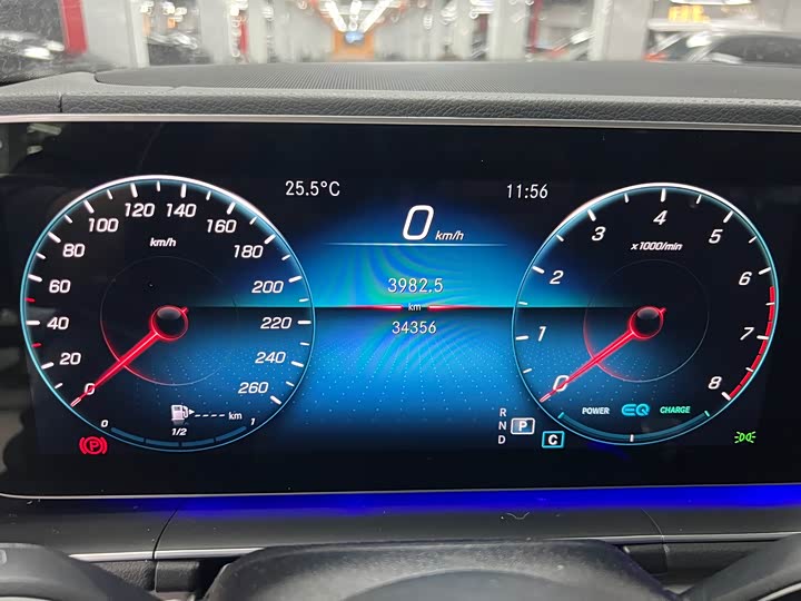 Фото 7 - Mercedes-Benz GLE-Class