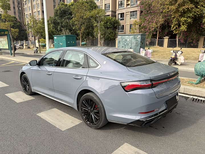 Фото 5 - Geely Preface L