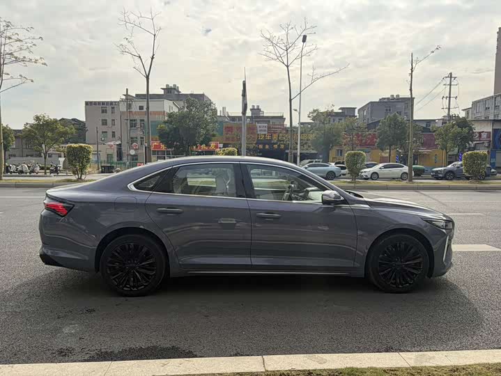 Фото 8 - Geely Preface L