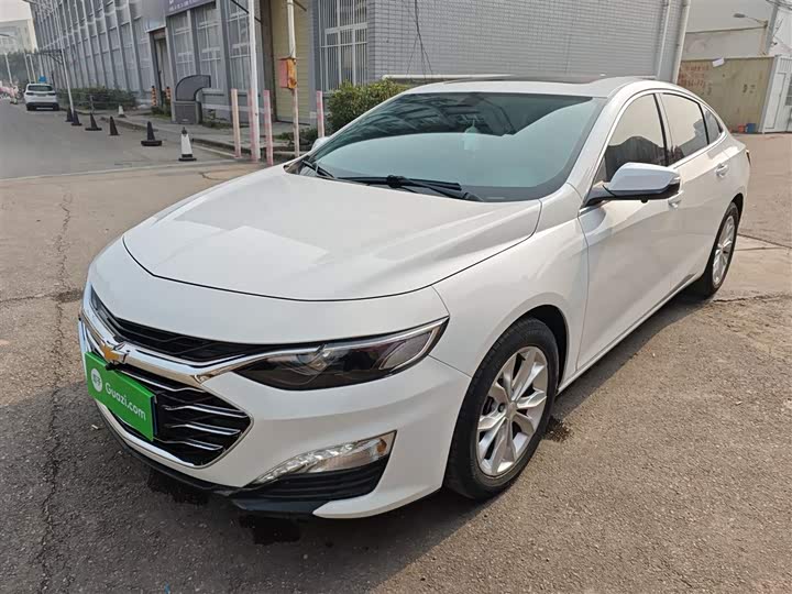 Фото 2 - Chevrolet Malibu XL