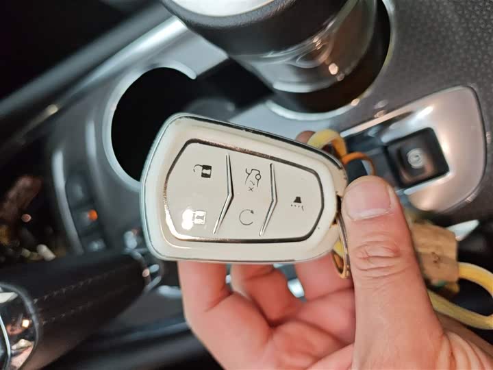 Фото 9 - Chevrolet Malibu XL