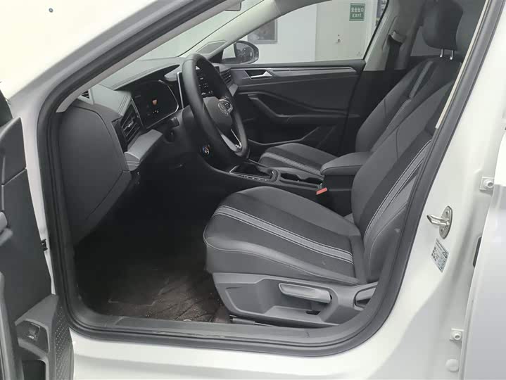 Фото 9 - Volkswagen Sagitar L