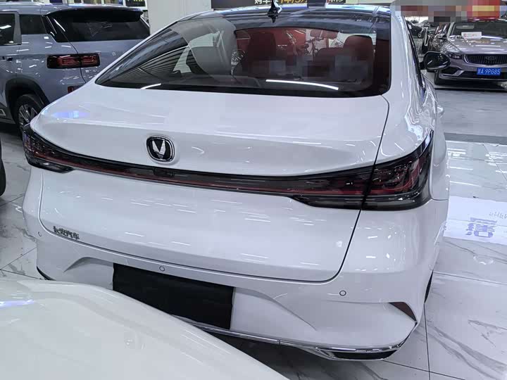 Фото 5 - Changan Raeton Plus