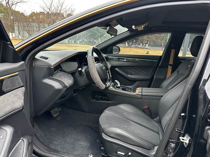 Фото 4 - Dongfeng Aeolus Yixuan Max