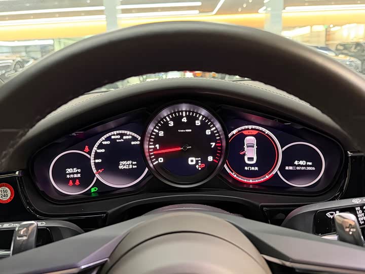 Фото 9 - Porsche Panamera