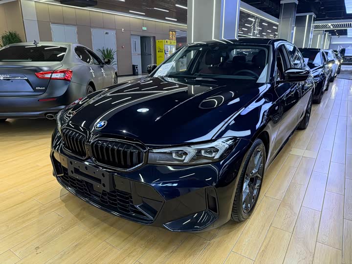 Фото 1 - BMW 3 Series