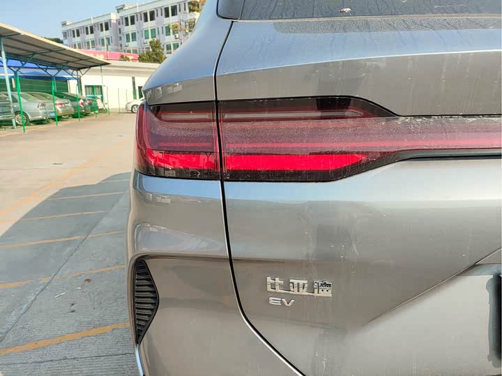 Фото 9 - BYD Song Plus Hybrid/EV