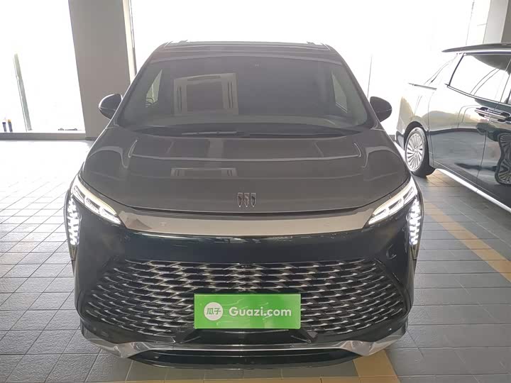 Фото 3 - Buick GL8 Century