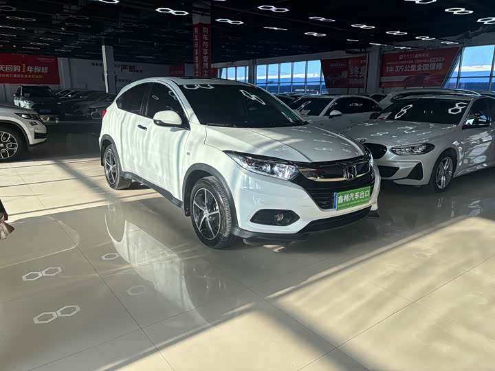 Фото 4 - Honda Vezel