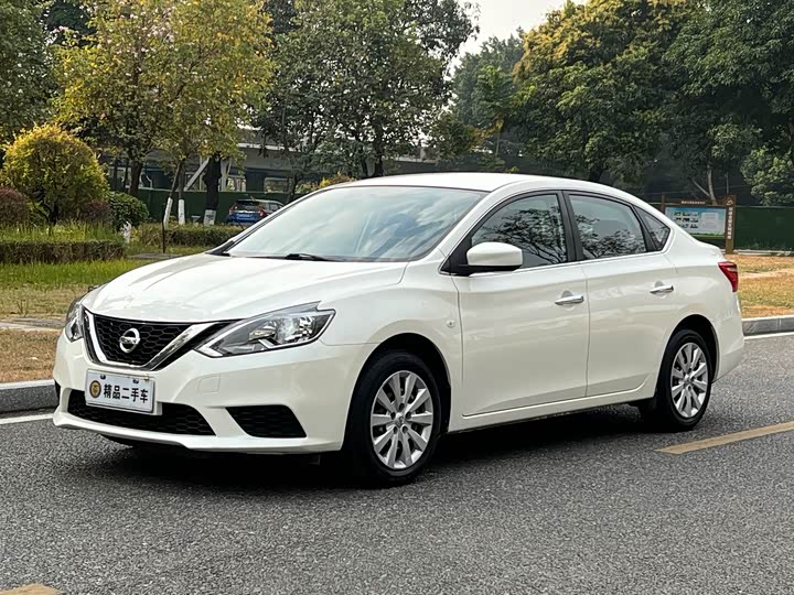 Фото 1 - Nissan Sylphy