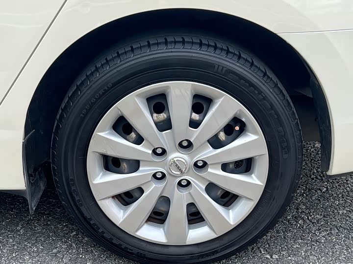 Фото 9 - Nissan Sylphy