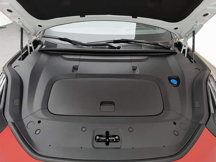 Фото 6 - Zeekr 001