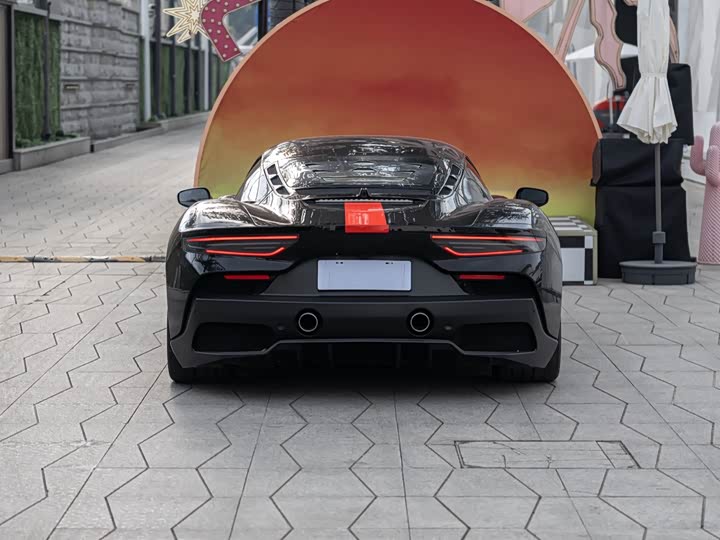 Фото 5 - Maserati MC20