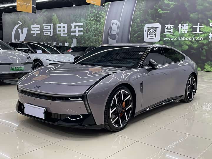 Фото 1 - XPeng P7