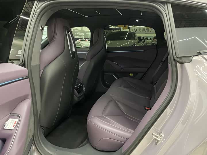 Фото 5 - XPeng P7