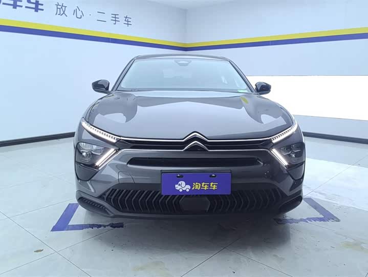 Фото 2 - Citroen C5 X