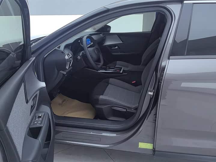 Фото 9 - Citroen C5 X