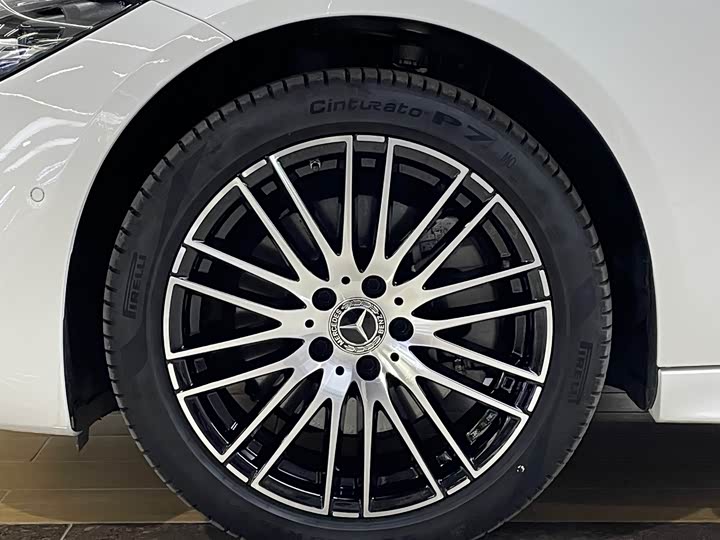 Фото 5 - Mercedes-Benz C-Class