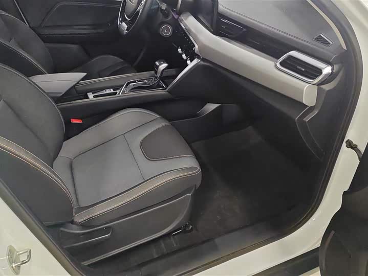 Фото 8 - Beijing X3