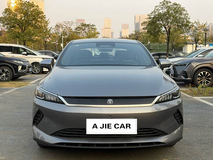 Фото 2 - BYD Qin Plus