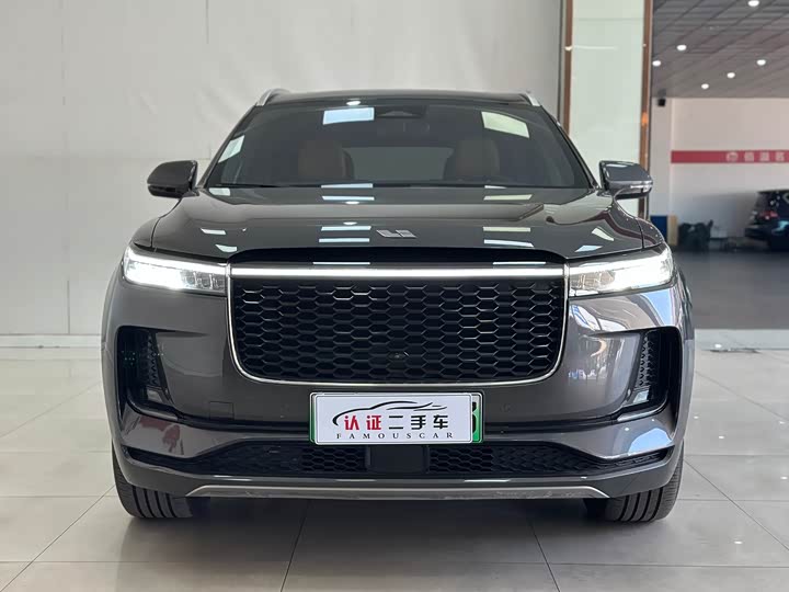 Фото 2 - LiXiang One