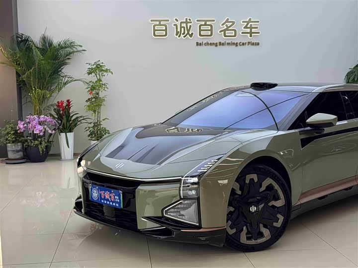 Фото 3 - HiPhi Z