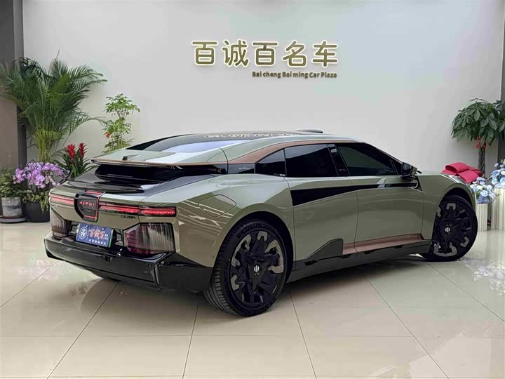 Фото 6 - HiPhi Z