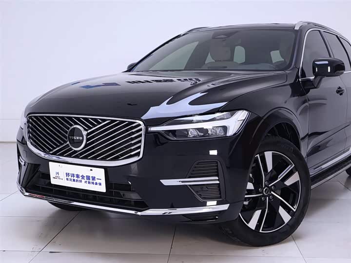 Фото 3 - Volvo XC60