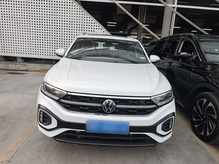 Фото 3 - Volkswagen T-Roc