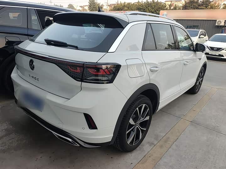 Фото 7 - Volkswagen T-Roc