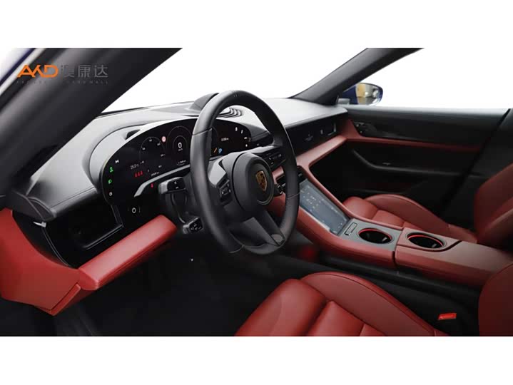 Фото 6 - Porsche Taycan