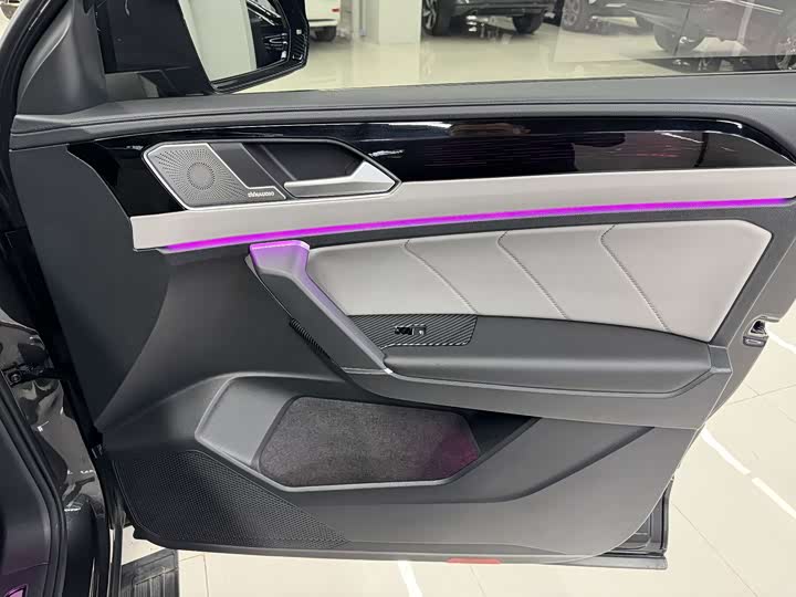 Фото 6 - Volkswagen Tayron