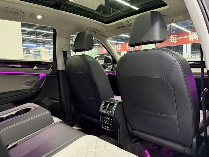 Фото 8 - Volkswagen Tayron