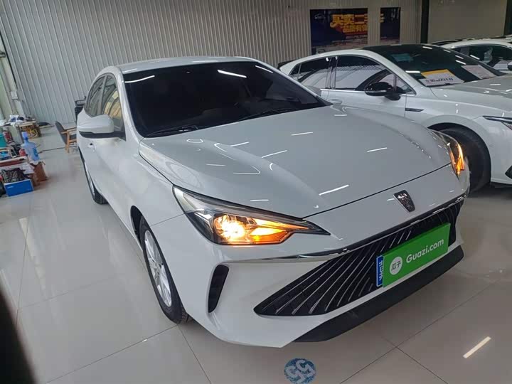 Фото 4 - Roewe i5