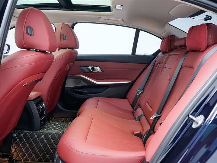 Фото 6 - BMW 3 Series