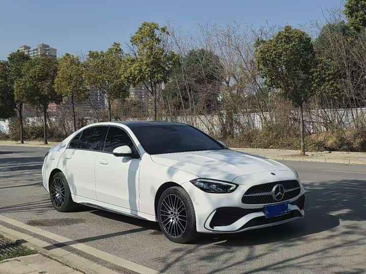 Фото 3 - Mercedes-Benz C-Class