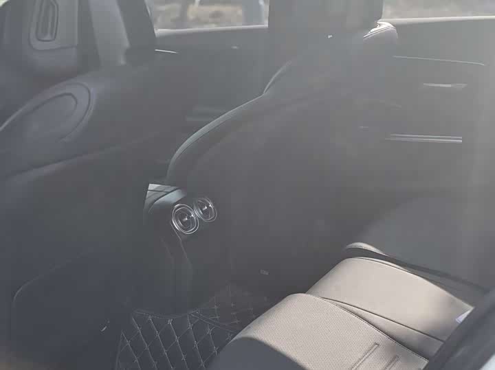 Фото 7 - Mercedes-Benz C-Class