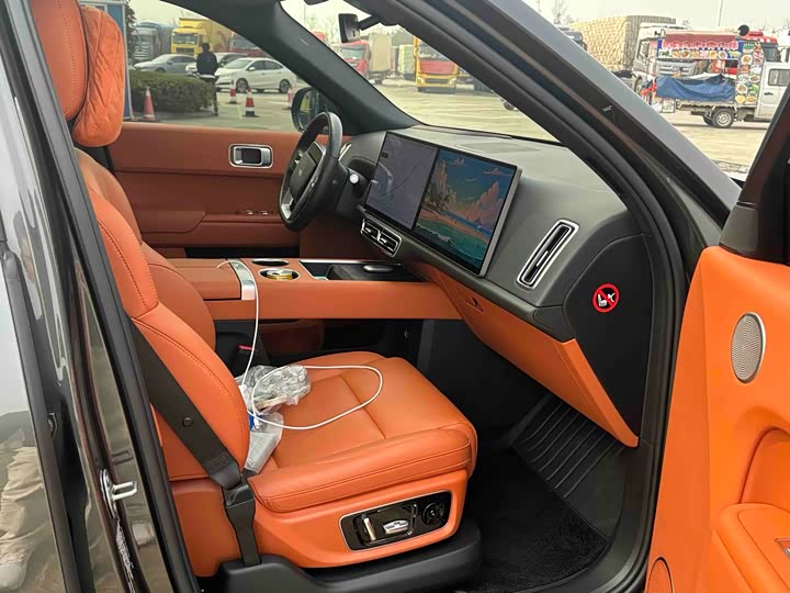 Фото 4 - LiXiang L8