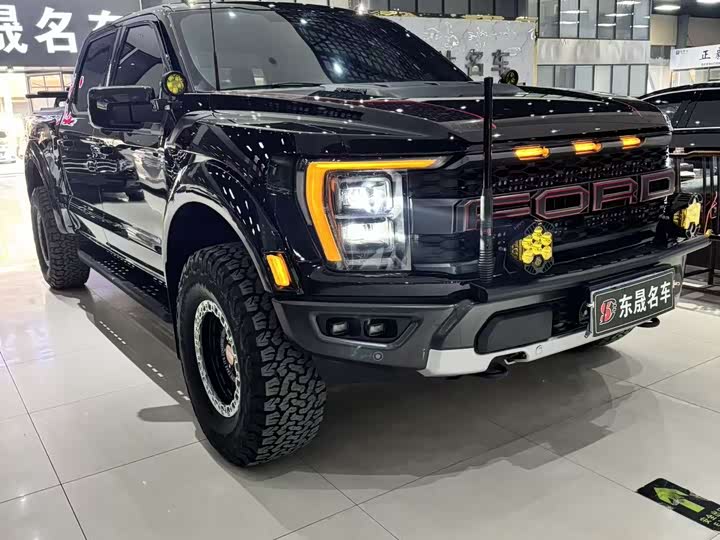 Фото 3 - Ford F-150 Raptor