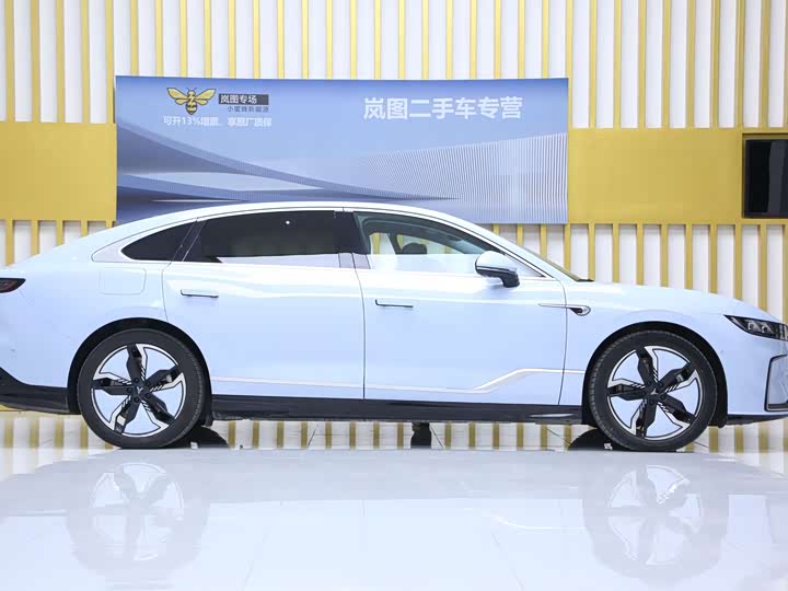 Фото 3 - Voyah Passion