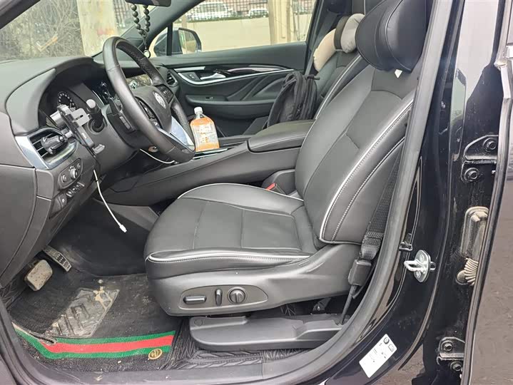 Фото 9 - Buick Enclave