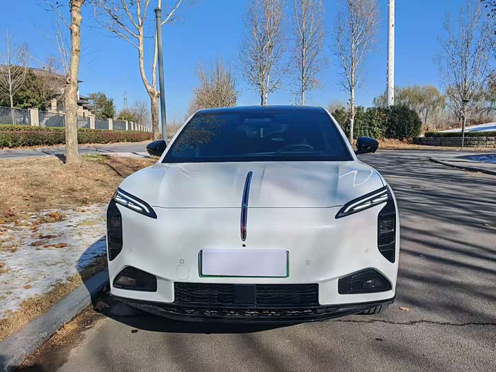 Фото 2 - Hongqi EHS7 (Tiangong 08)