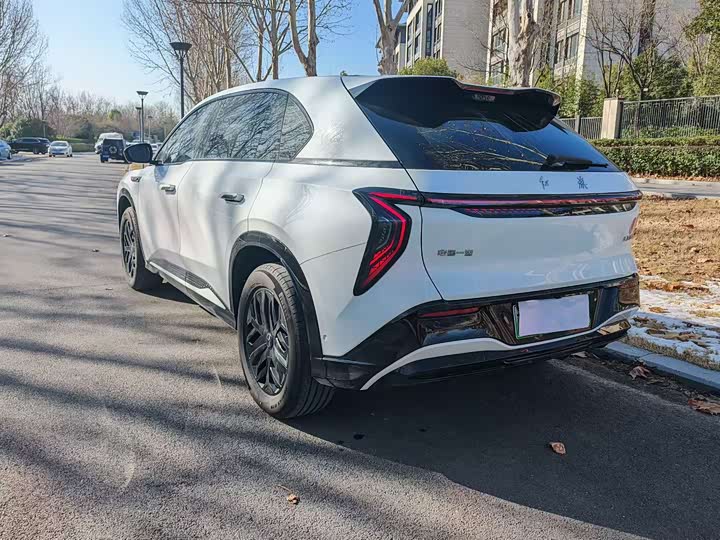 Фото 8 - Hongqi EHS7 (Tiangong 08)