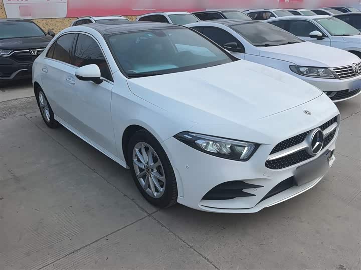 Фото 4 - Mercedes-Benz A-Class