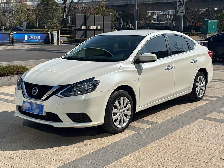 Фото 1 - Nissan Sylphy