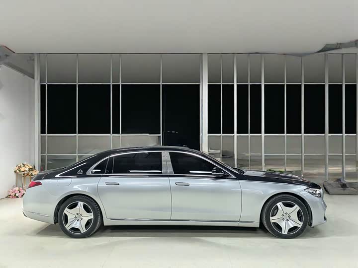Фото 7 - Mercedes-Benz Maybach S-Class