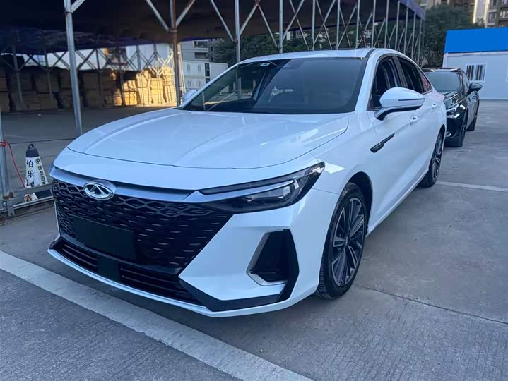 Фото 1 - Chery Arrizo 8