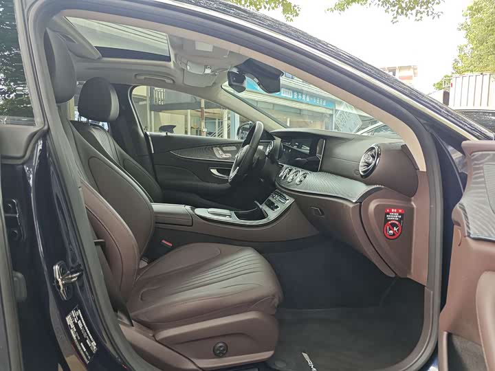 Фото 7 - Mercedes-Benz CLS-Class