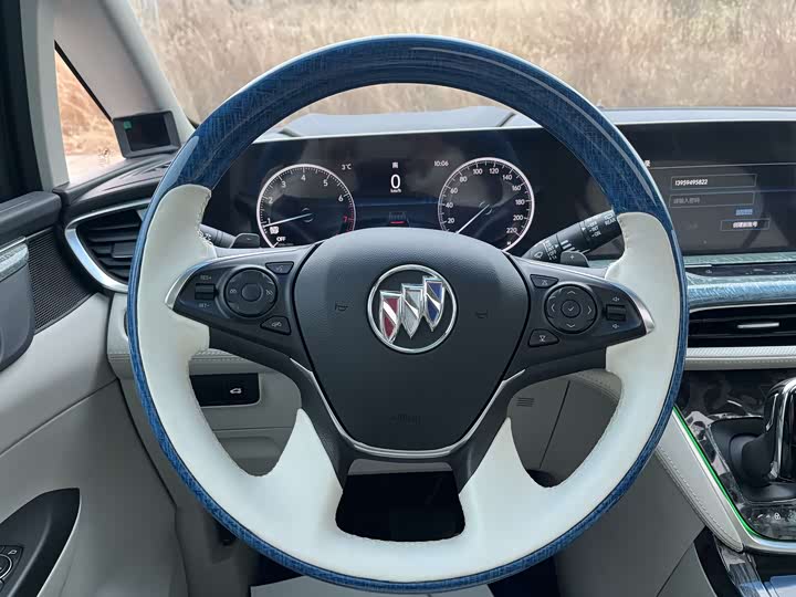 Фото 9 - Buick GL8 ES